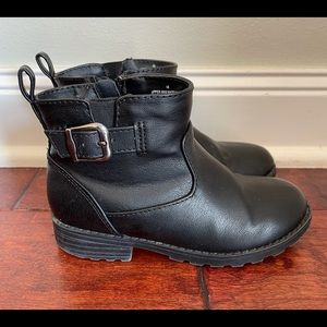 Toddler girls size 10 Cat & Jack Boots in excellent used condition